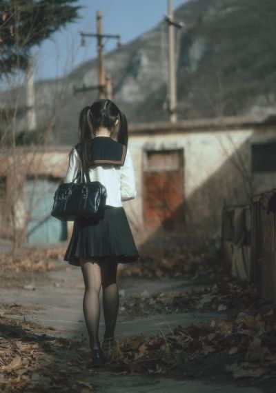 《落花时节又逢君》电视剧