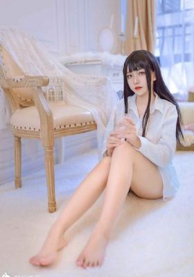 弹孔