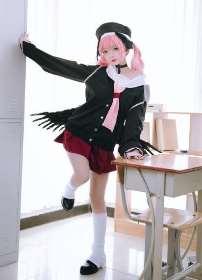逼逼