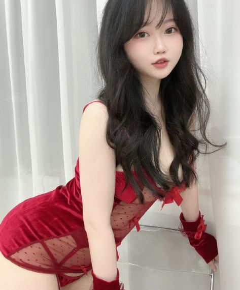 清纯校花沦为胯下玩物