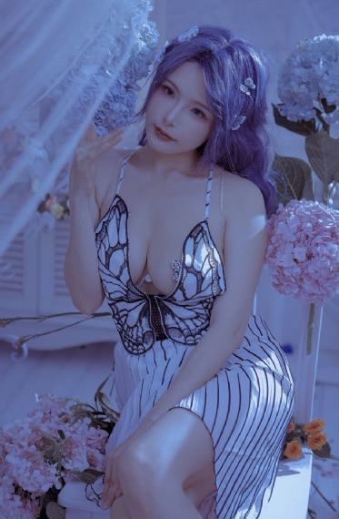 宝贝乖女你的奶真大水手机视频