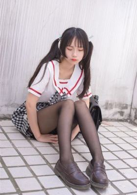 破碎的拥抱
